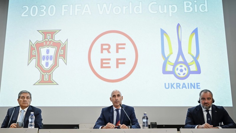 官方：乌克兰将与西班牙、葡萄牙联合申办2030年世界杯_