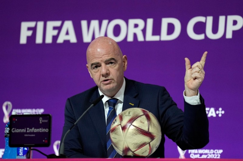 在卡塔尔世界杯关系闹僵后 国足联和百威啤酒签订新协议再次合作_