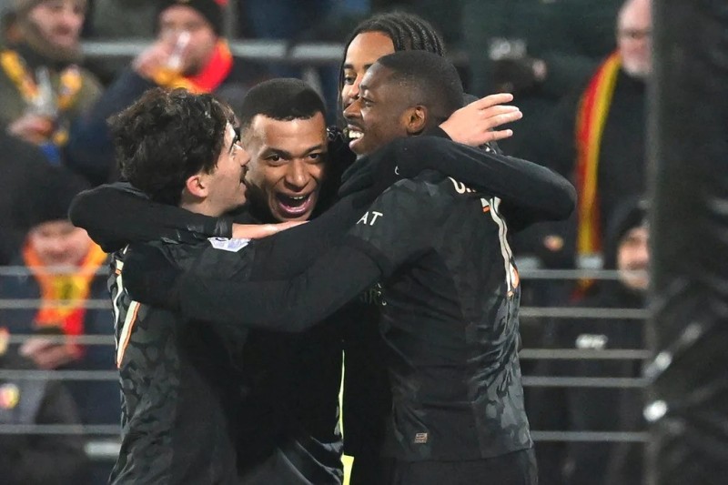 法甲联赛 - 姆巴佩和巴尔科拉建功　巴黎圣日耳曼2-0击败朗斯
