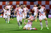 欧国联——克罗地亚2-1击败丹麦，登顶小组第一_