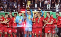 德国杯——恩昆库贡献一球　莱比锡2比0战胜法兰克福成功夺冠_