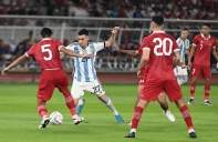 国际友谊赛——帕德雷斯贡献精彩一球　阿根廷2比0战胜印尼_