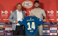 PSV埃因霍温官宣从格罗宁根签下美国国脚前锋里卡多·佩皮.._