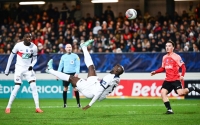 巴黎圣日耳曼以9比0大胜勒韦勒体育，姆巴佩攻入帽子戏法